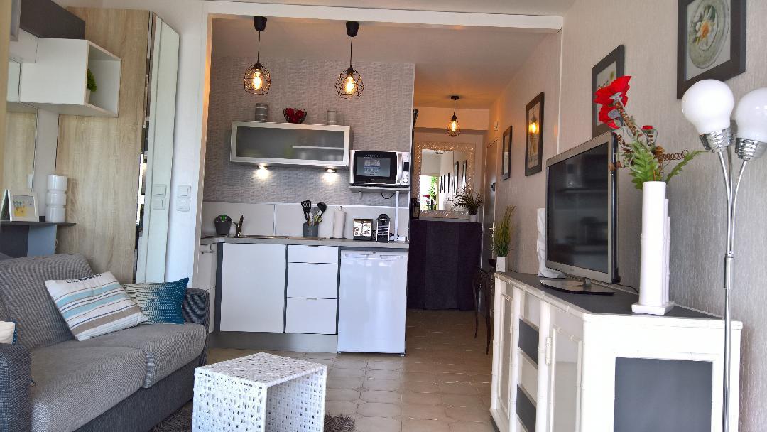 Baie Des Anges Appartement Bis Villeneuve-Loubet Exterior photo